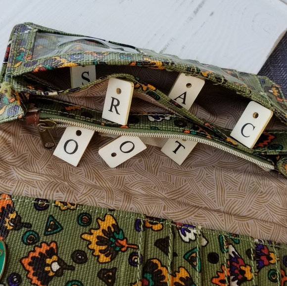 COPY - SaK Roots clutch trifold - Picture 4 of 8